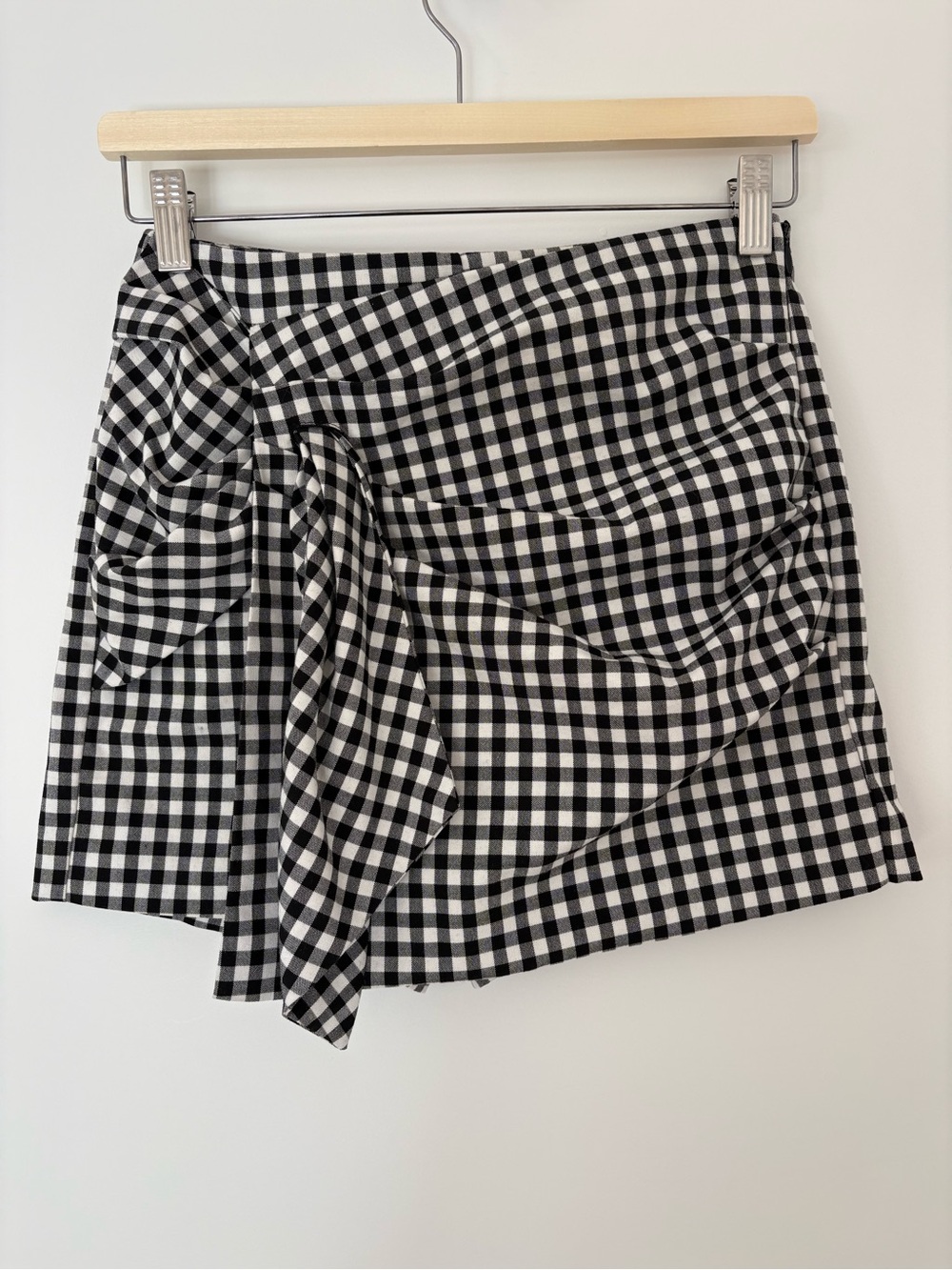 Zara Black and White Gingham Wrap-Style Mini Skirt